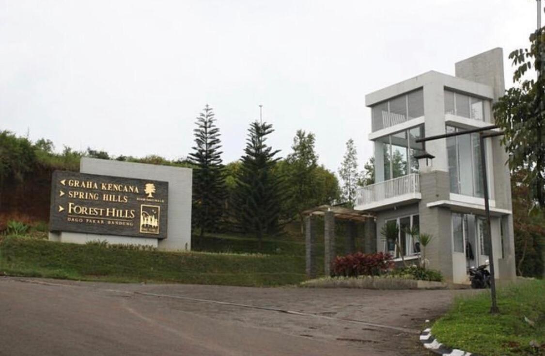 Imah Dago Villa - Budget Staycation Villa In Bandung Exterior photo